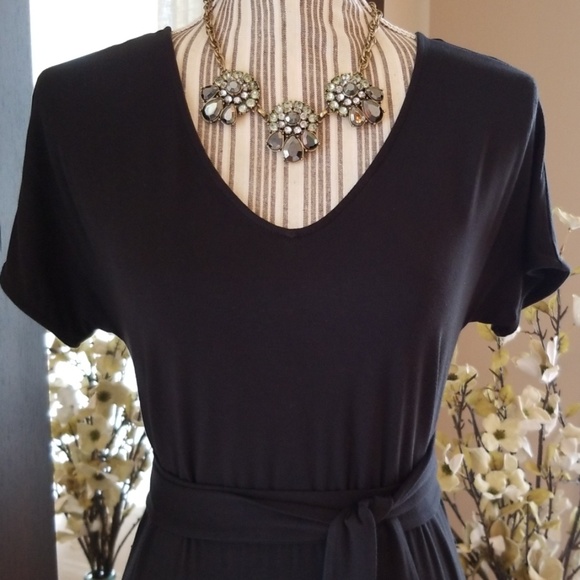 Banana Republic Black Tie-Front Patio Dress - Picture 6 of 8